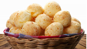 Pão de Queijo Mineiro - Receita Autêntica com Polvilho | Link Brazil